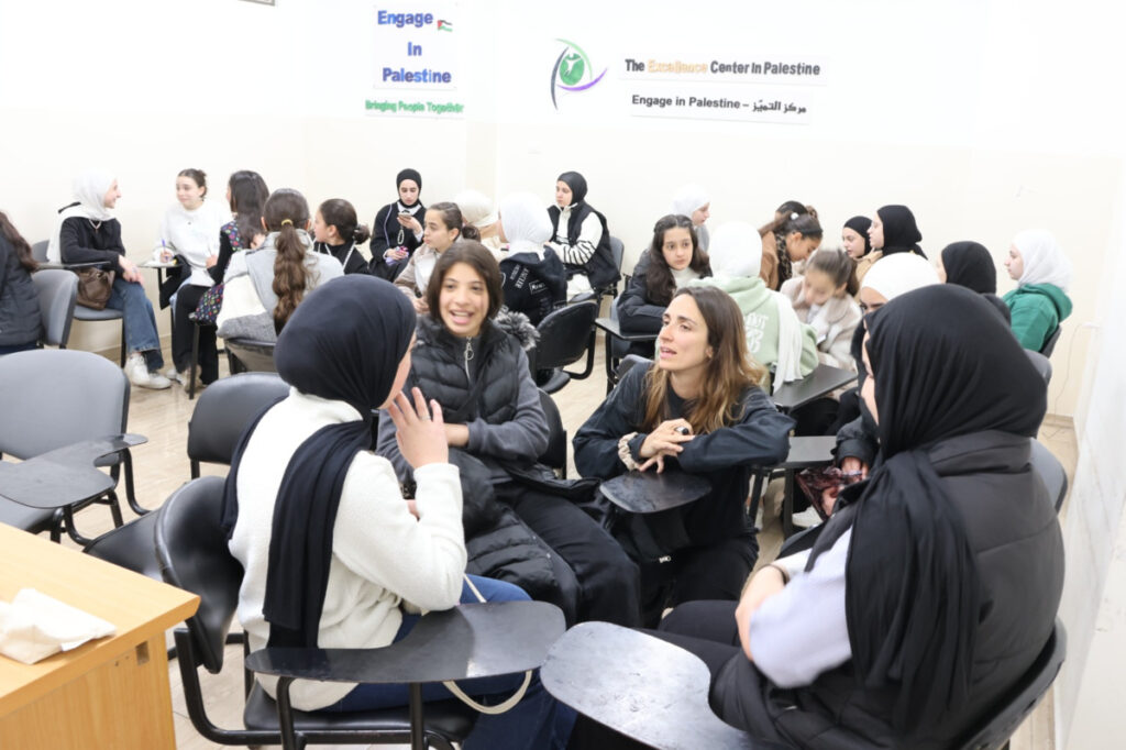 How to Volunteer with Palestinian Children in the West Bank?